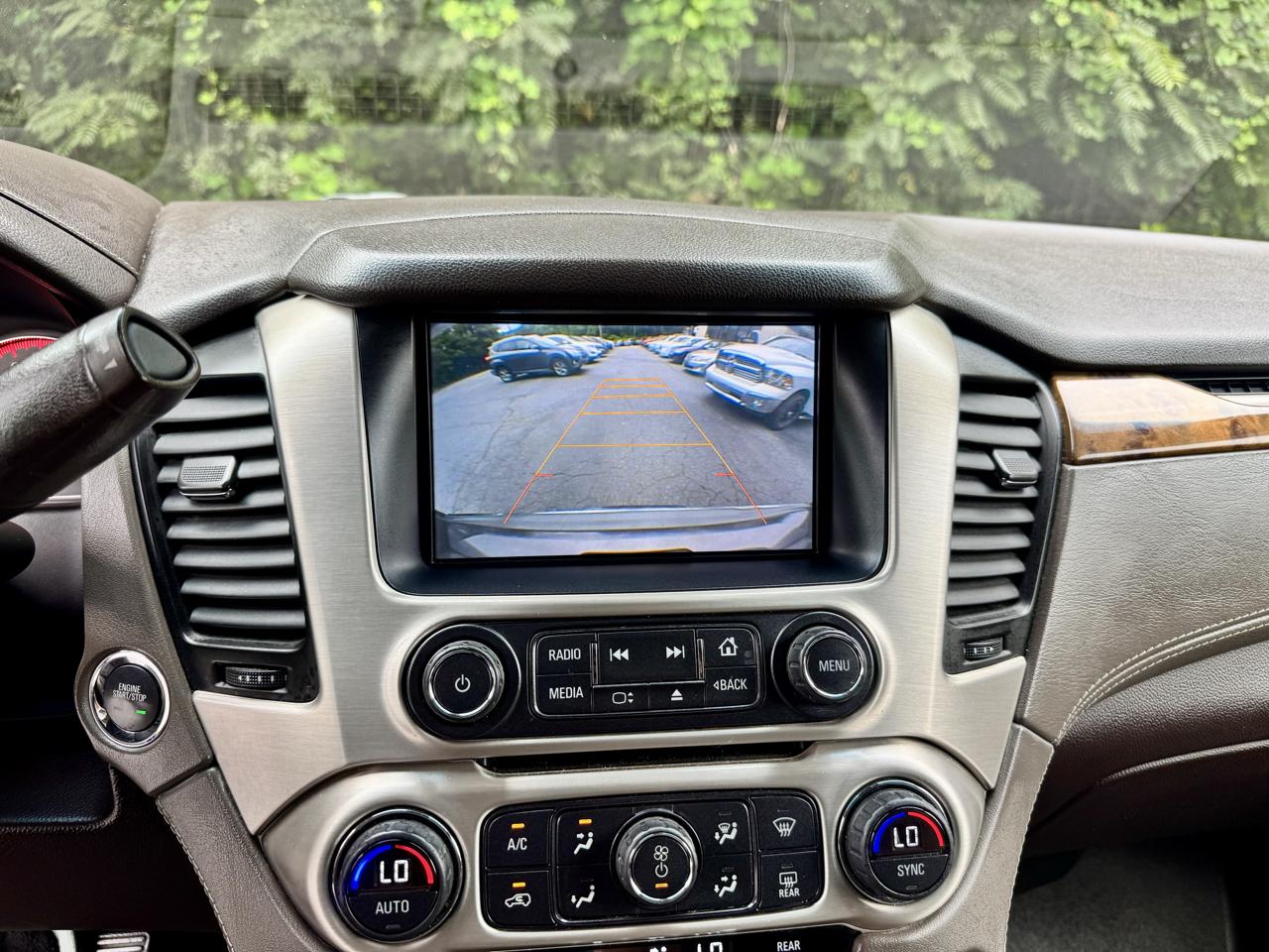 GMC Yukon Denali XL 4WD 2015
