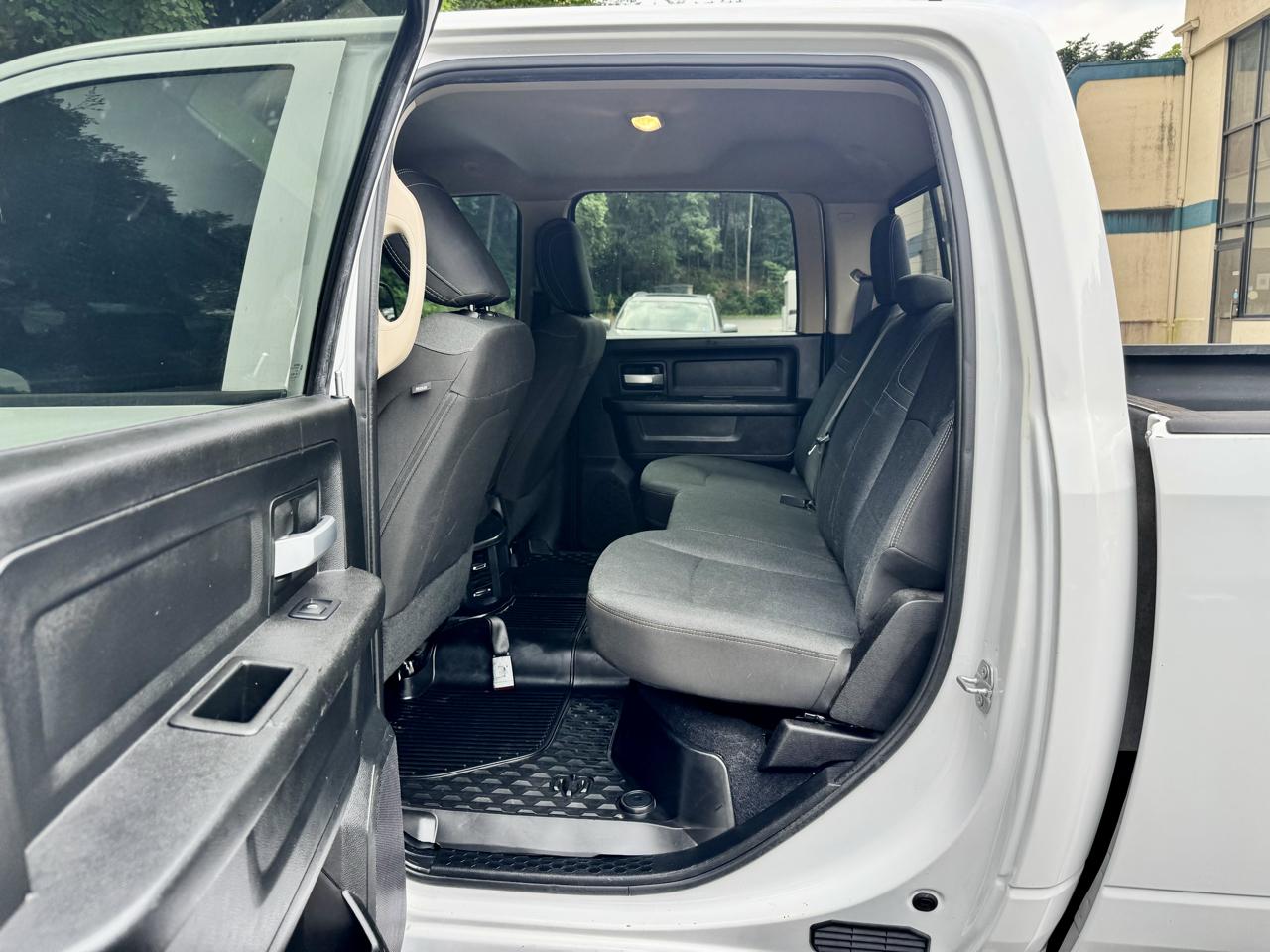 RAM 2500 Tradesman Crew Cab SWB 4WD 2019