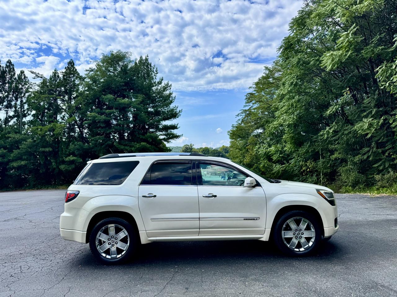 GMC Acadia Denali AWD 2015