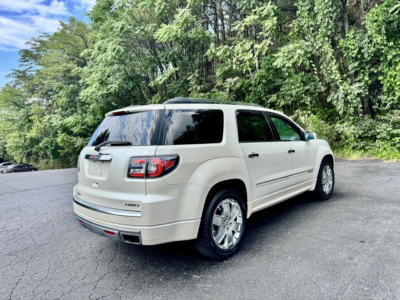 GMC Acadia Denali AWD 2015