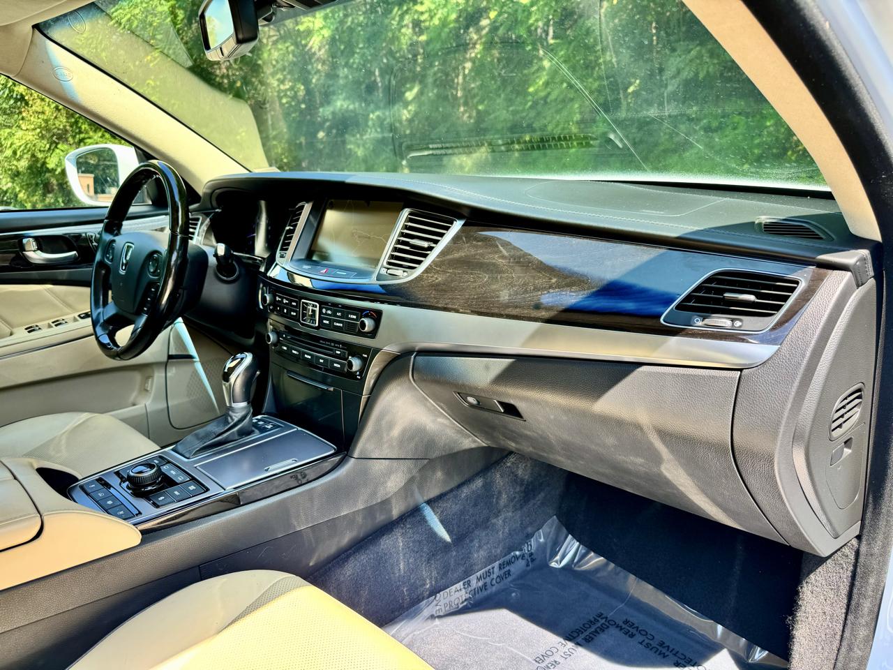 Hyundai Equus Signature 2015