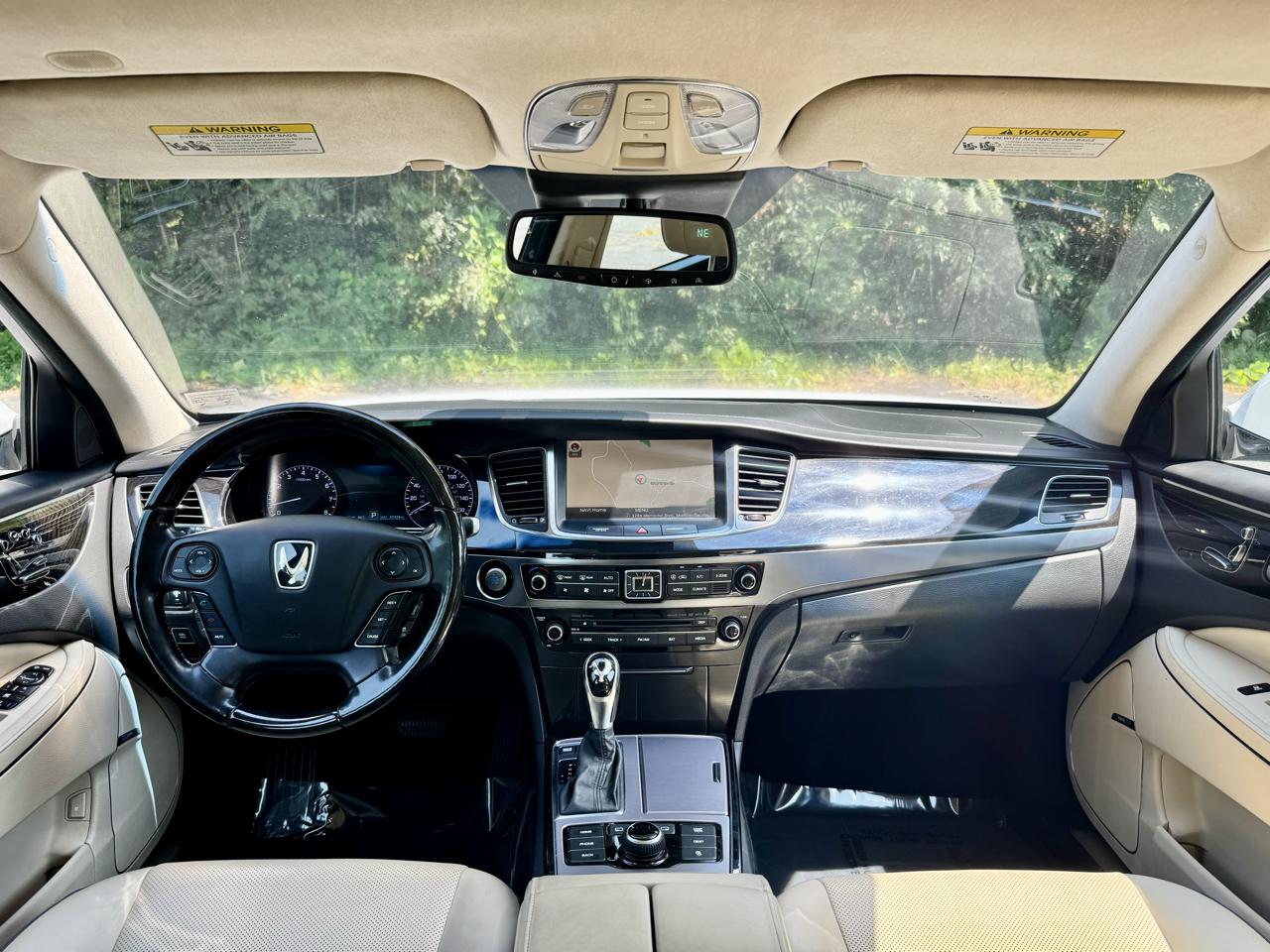 Hyundai Equus Signature 2015