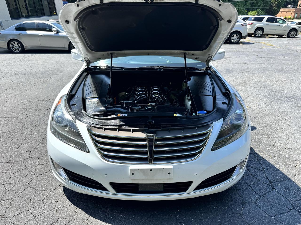 Hyundai Equus Signature 2015