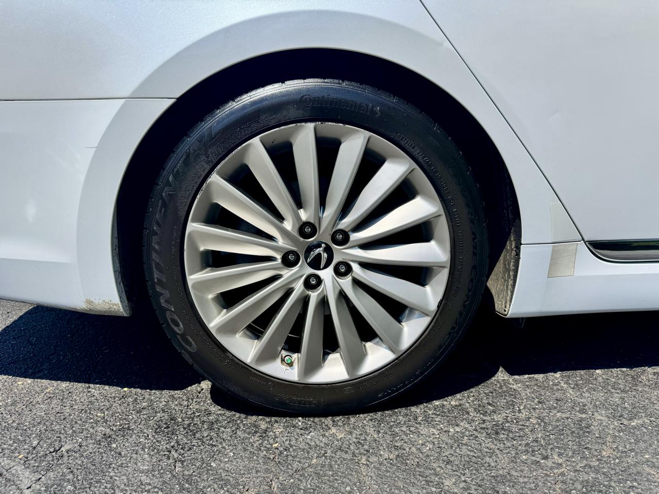 Hyundai Equus Signature 2015