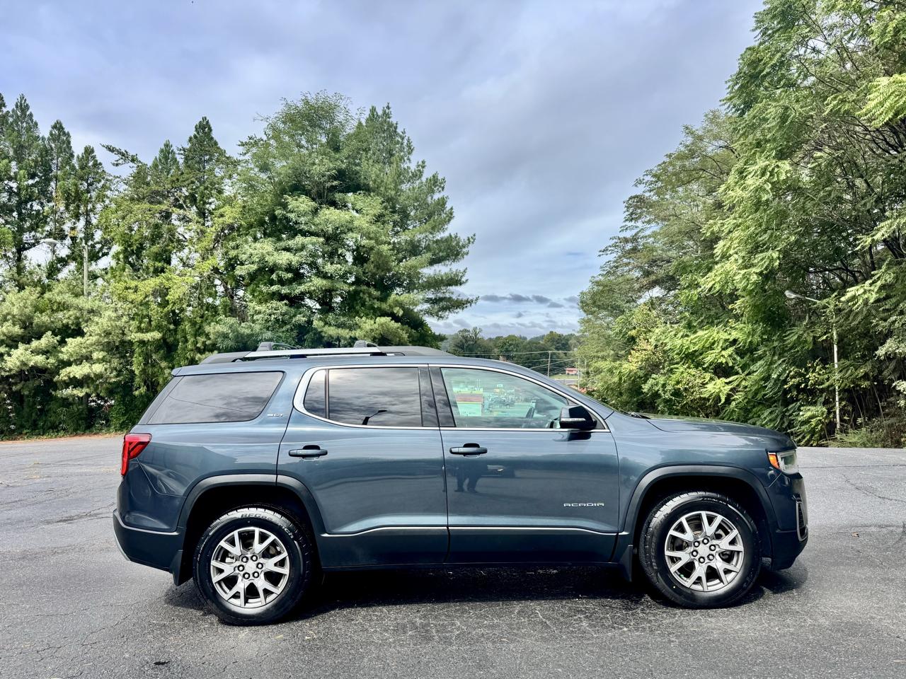 GMC Acadia SLT-1 AWD 2020