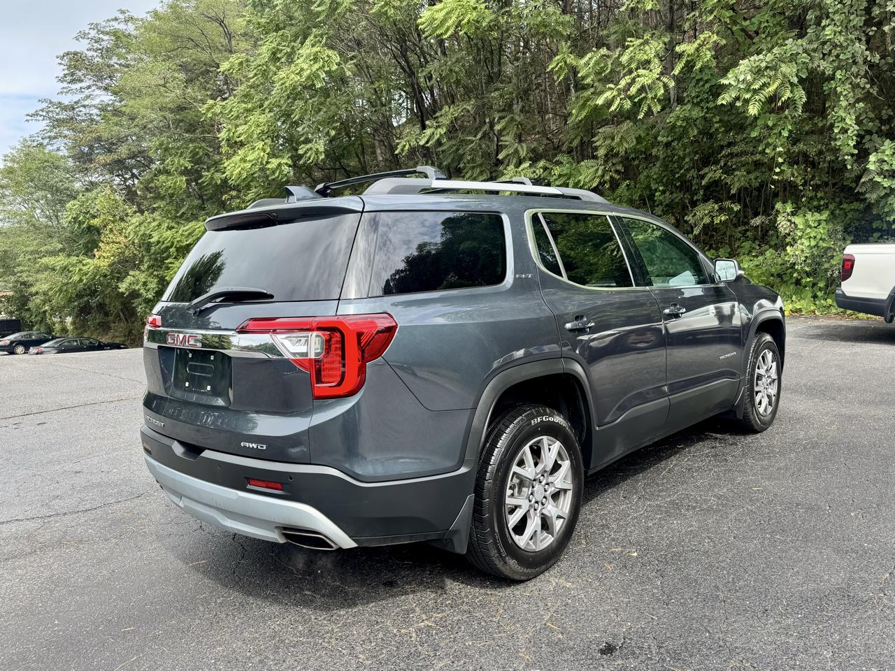 GMC Acadia SLT-1 AWD 2020