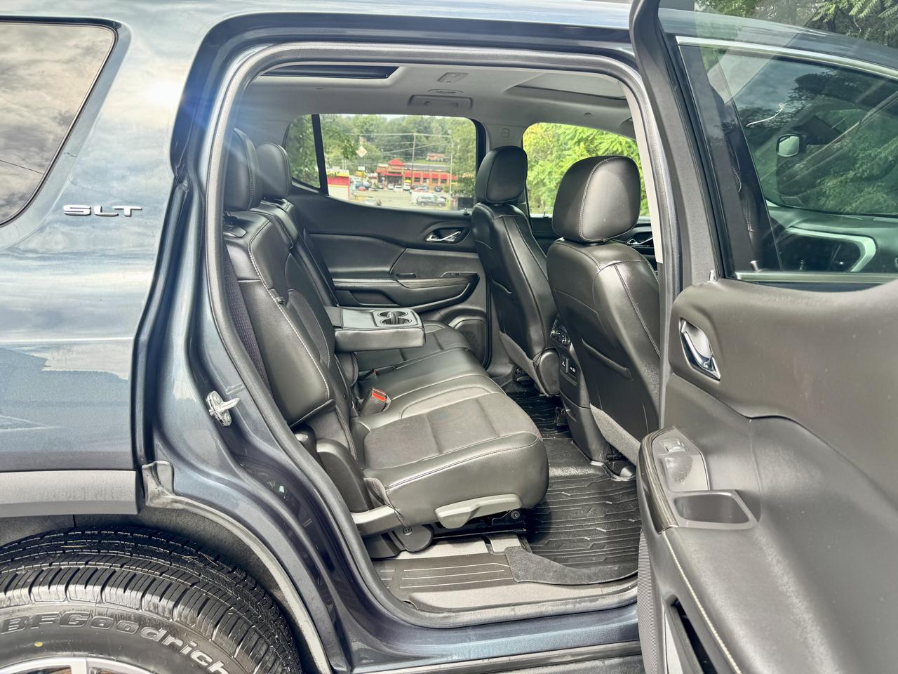 GMC Acadia SLT-1 AWD 2020