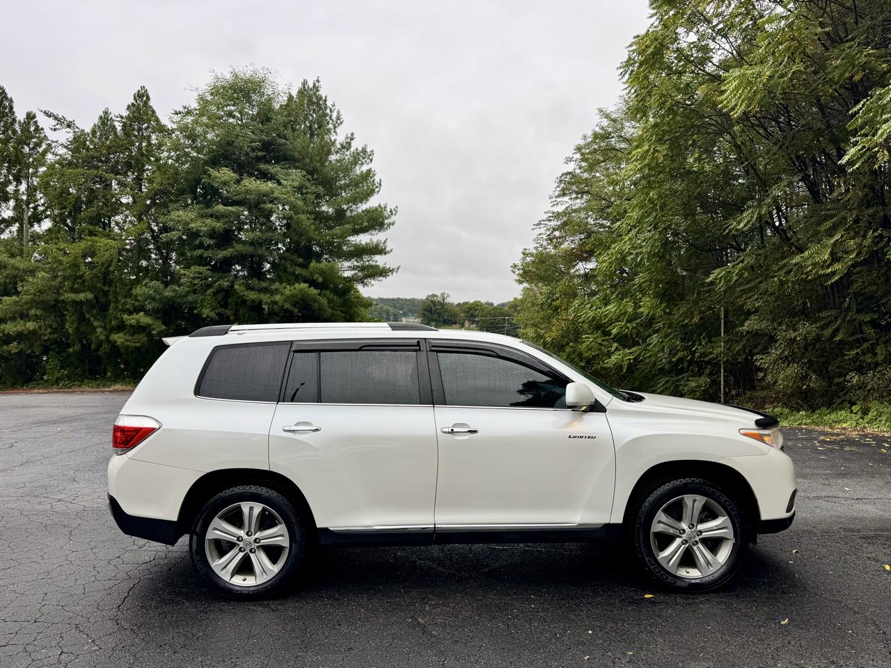 Toyota Highlander Limited 4WD 2012