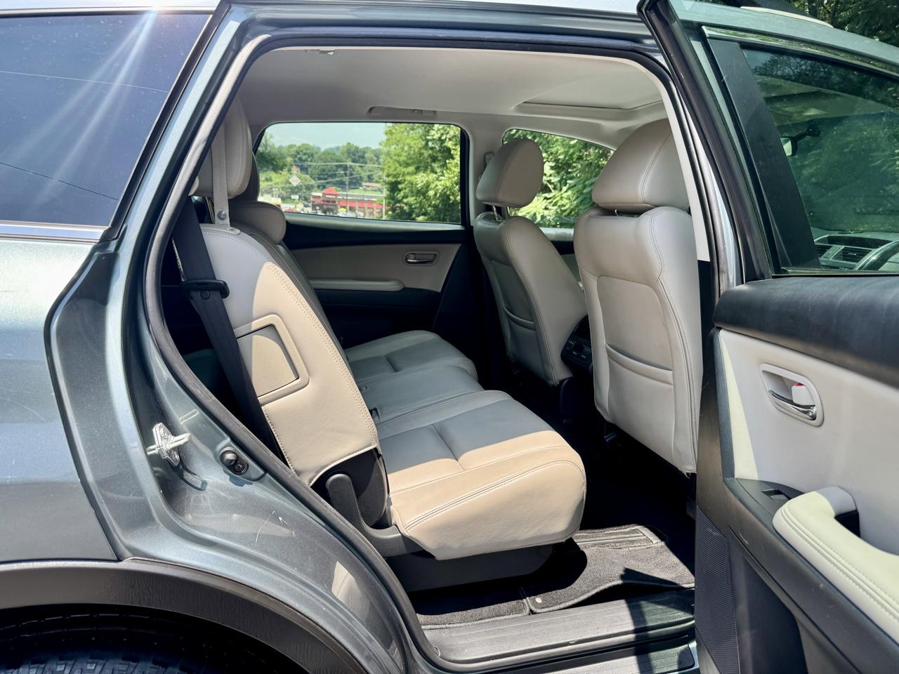 Mazda CX-9 Touring AWD 2013