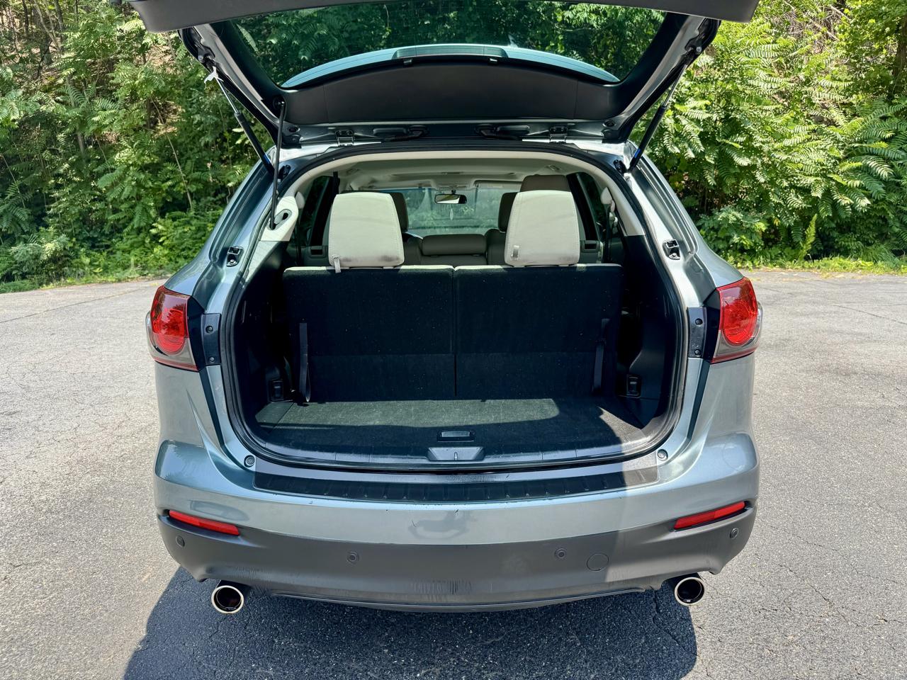 Mazda CX-9 Touring AWD 2013