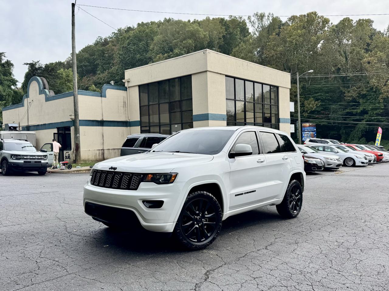 2019 Jeep Grand Cherokee Laredo 4WD