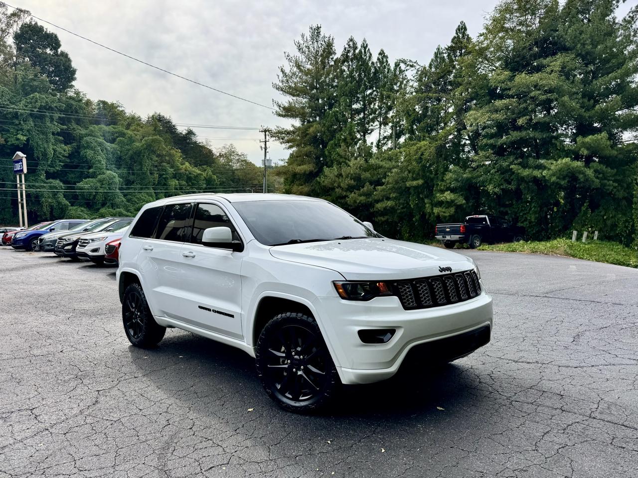 Jeep Grand Cherokee Laredo 4WD 2019