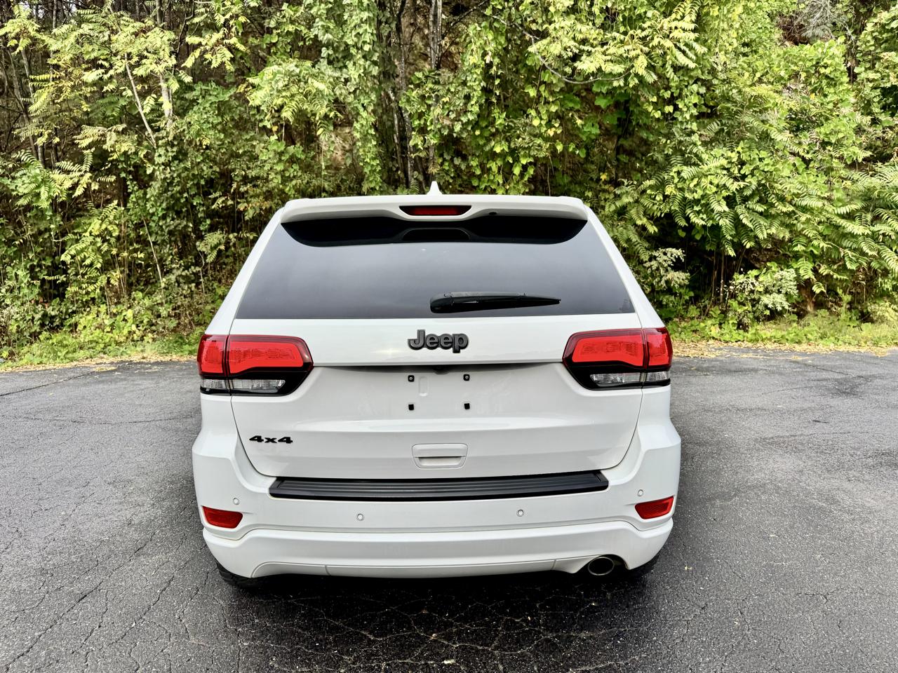 Jeep Grand Cherokee Laredo 4WD 2019