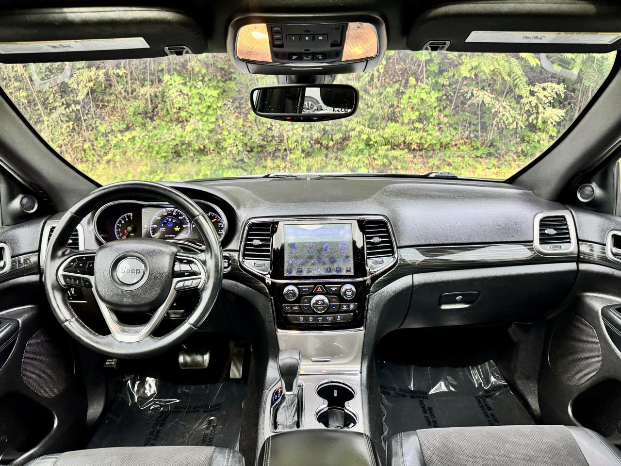 Jeep Grand Cherokee Laredo 4WD 2019