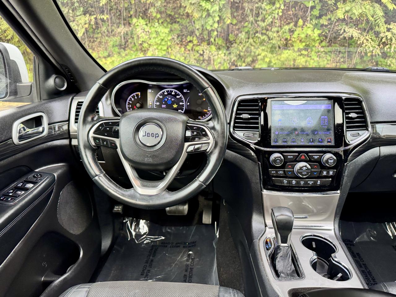 Jeep Grand Cherokee Laredo 4WD 2019