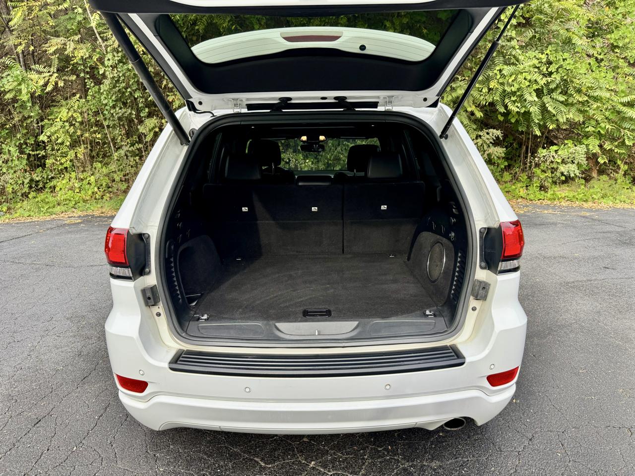 Jeep Grand Cherokee Laredo 4WD 2019