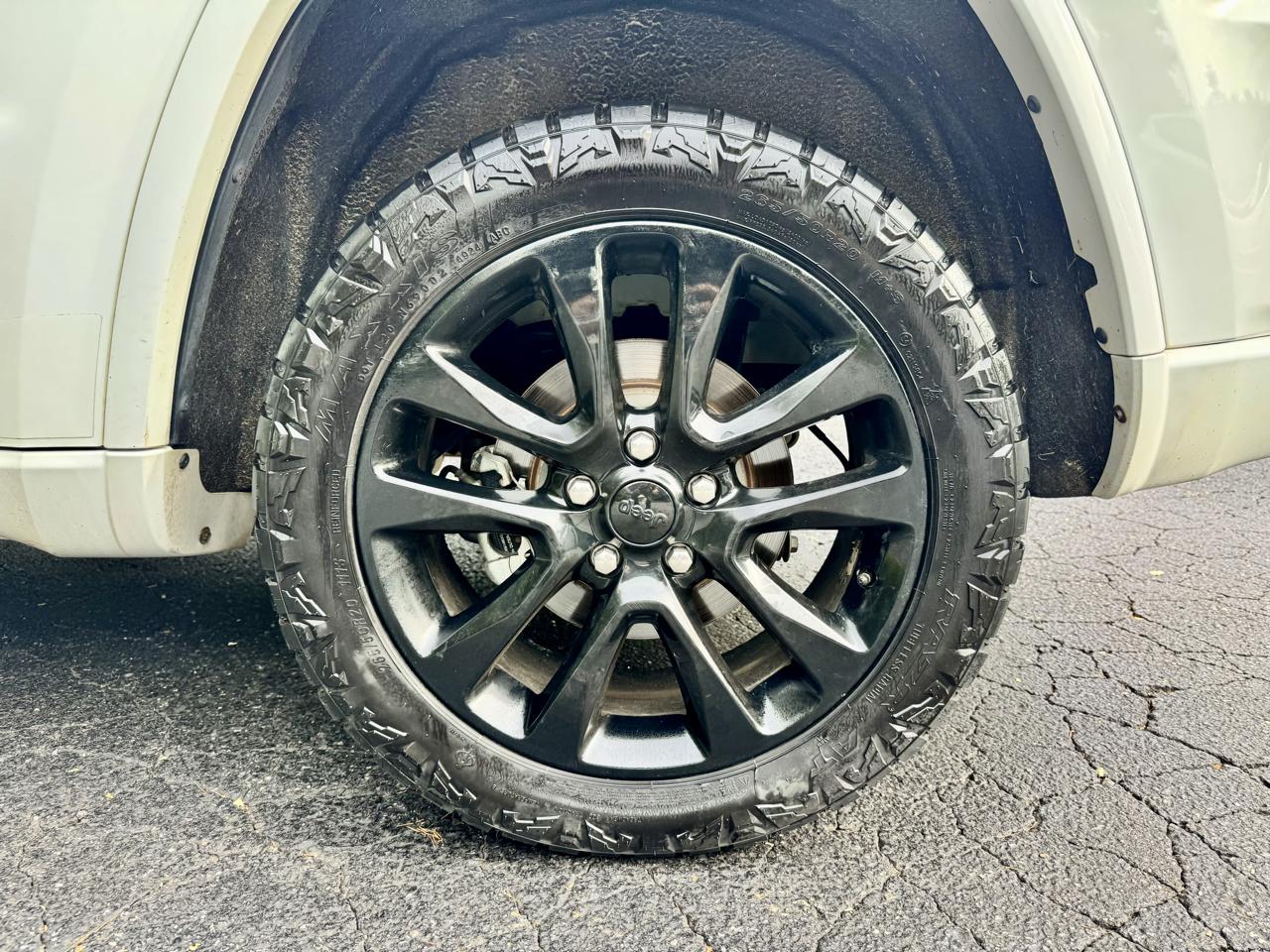 Jeep Grand Cherokee Laredo 4WD 2019