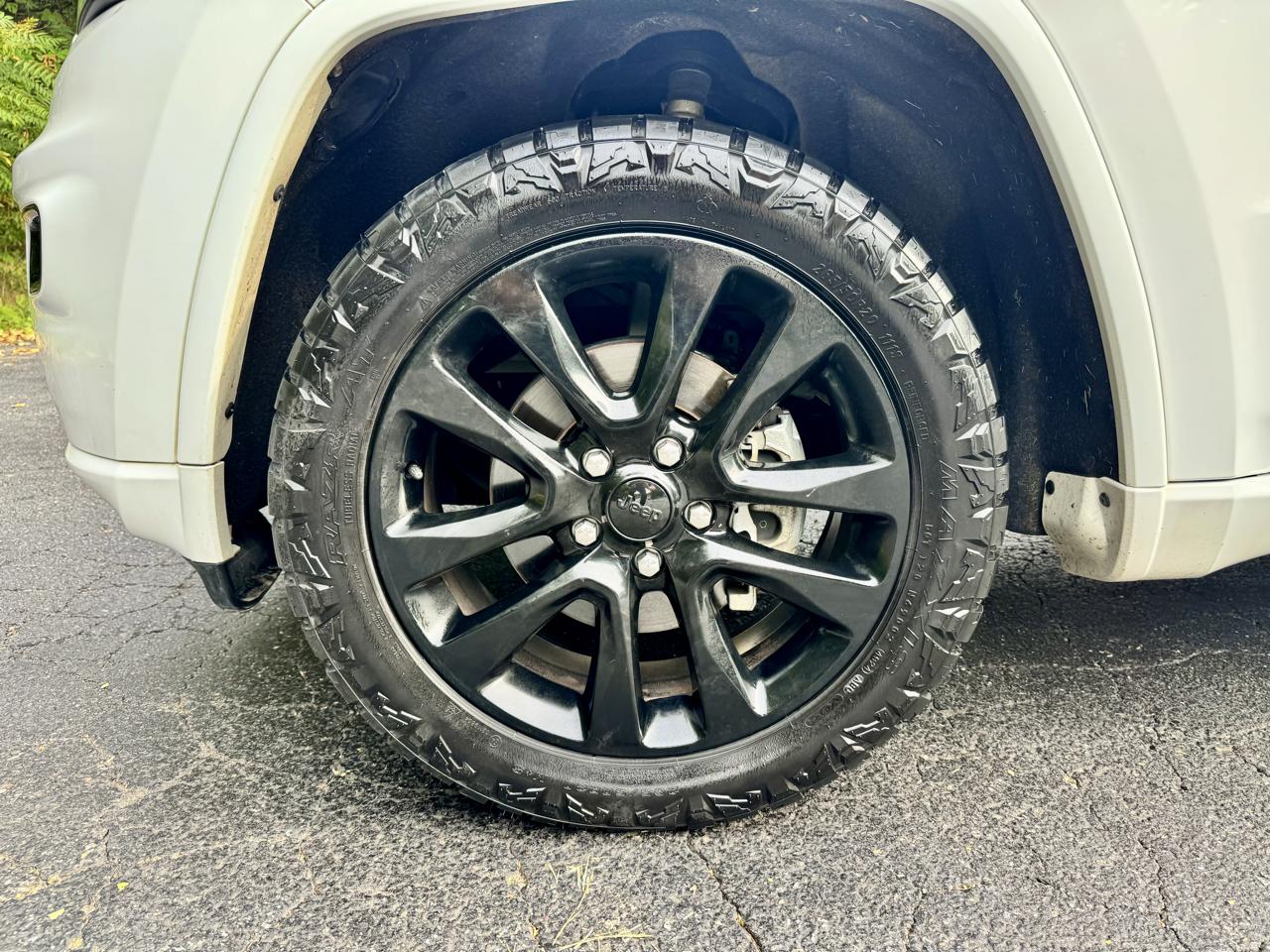 Jeep Grand Cherokee Laredo 4WD 2019