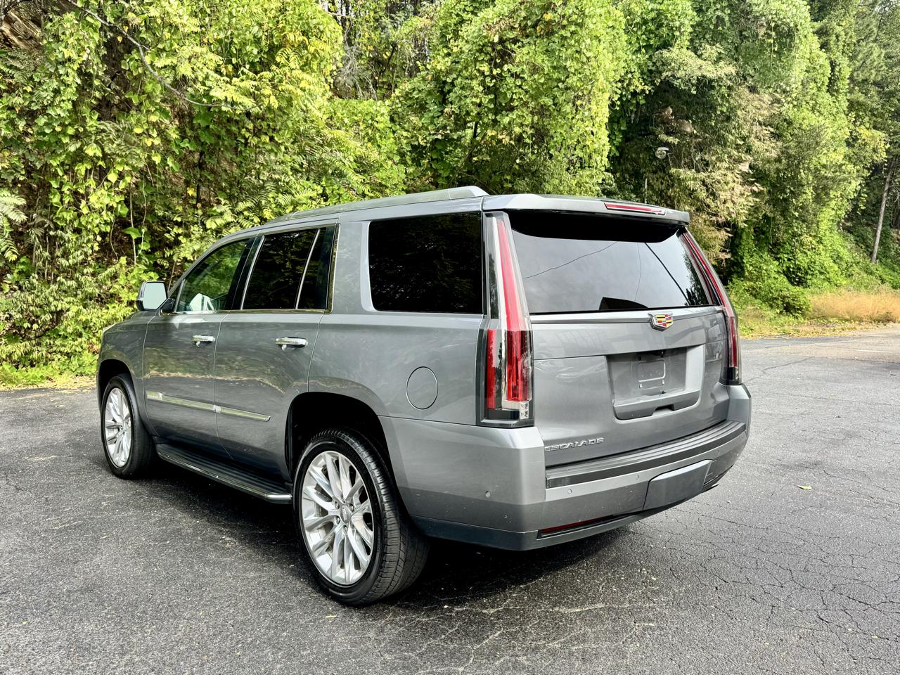 Cadillac Escalade Luxury 4WD 2018