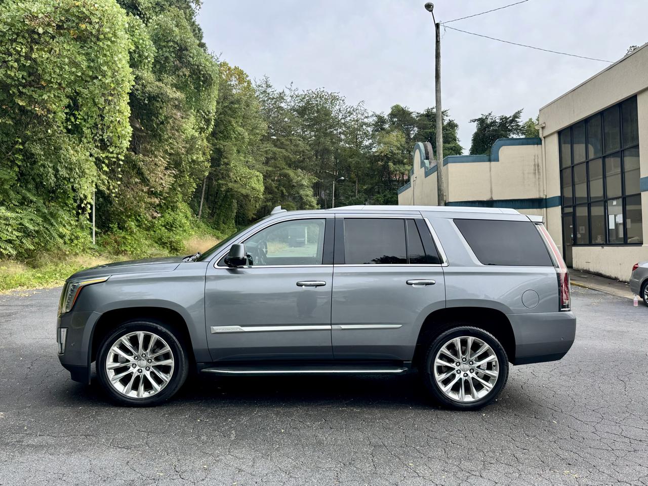 Cadillac Escalade Luxury 4WD 2018