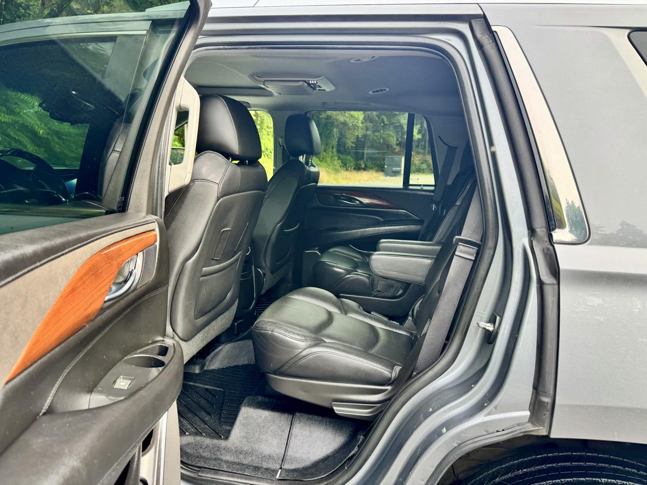 Cadillac Escalade Luxury 4WD 2018