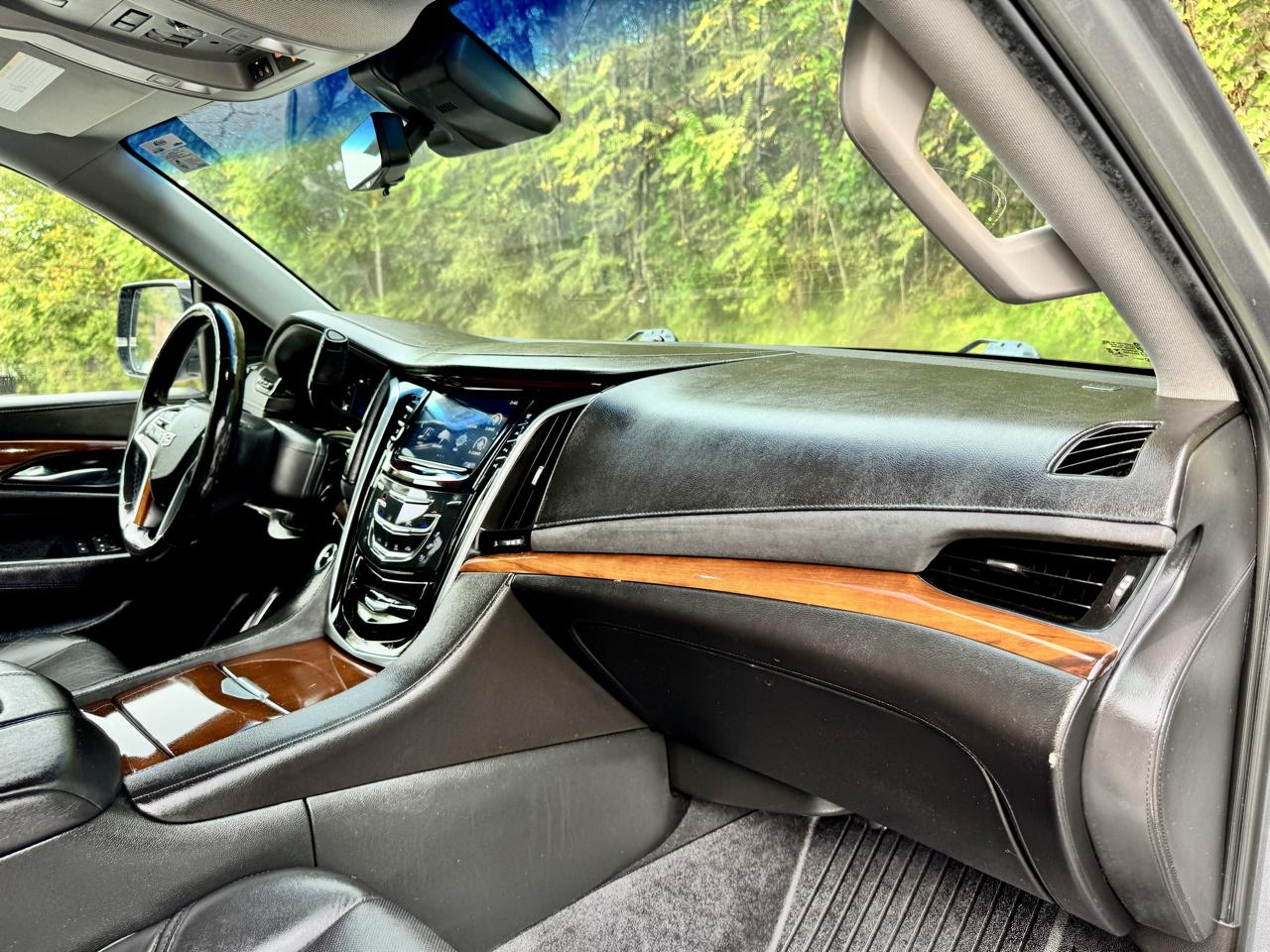 Cadillac Escalade Luxury 4WD 2018