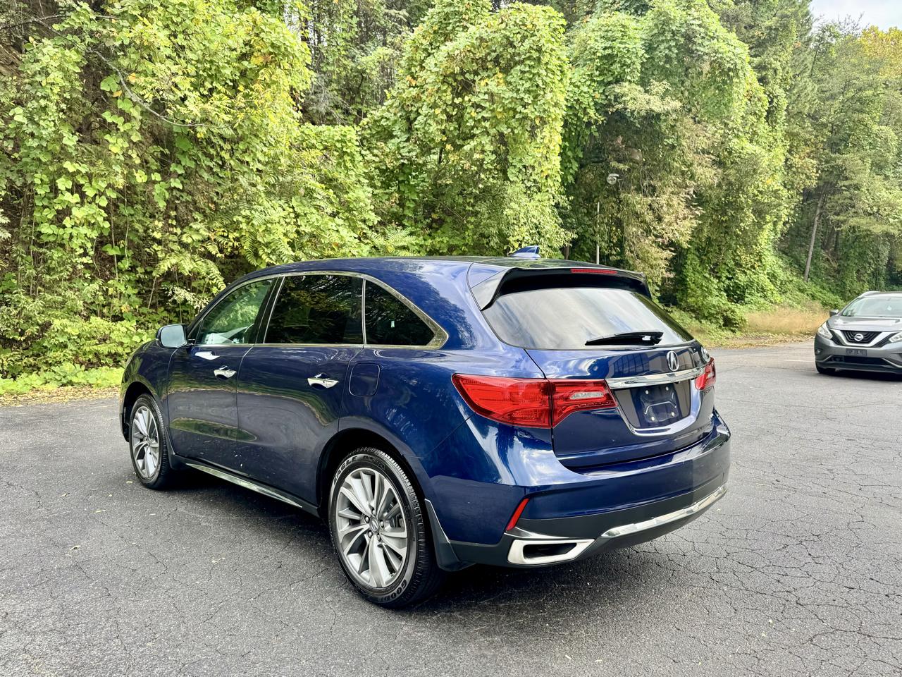 Acura MDX SH-AWD 9-Spd AT w/Tech Package 2017