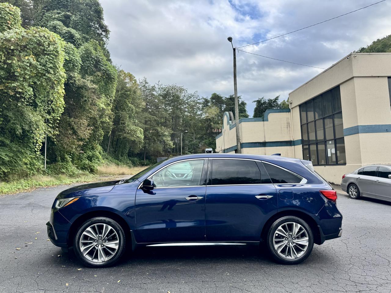 Acura MDX SH-AWD 9-Spd AT w/Tech Package 2017