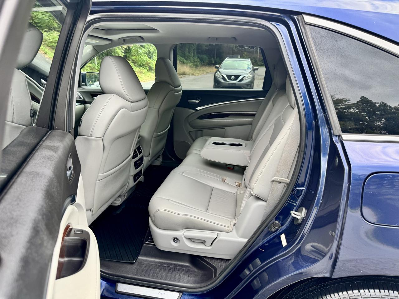Acura MDX SH-AWD 9-Spd AT w/Tech Package 2017