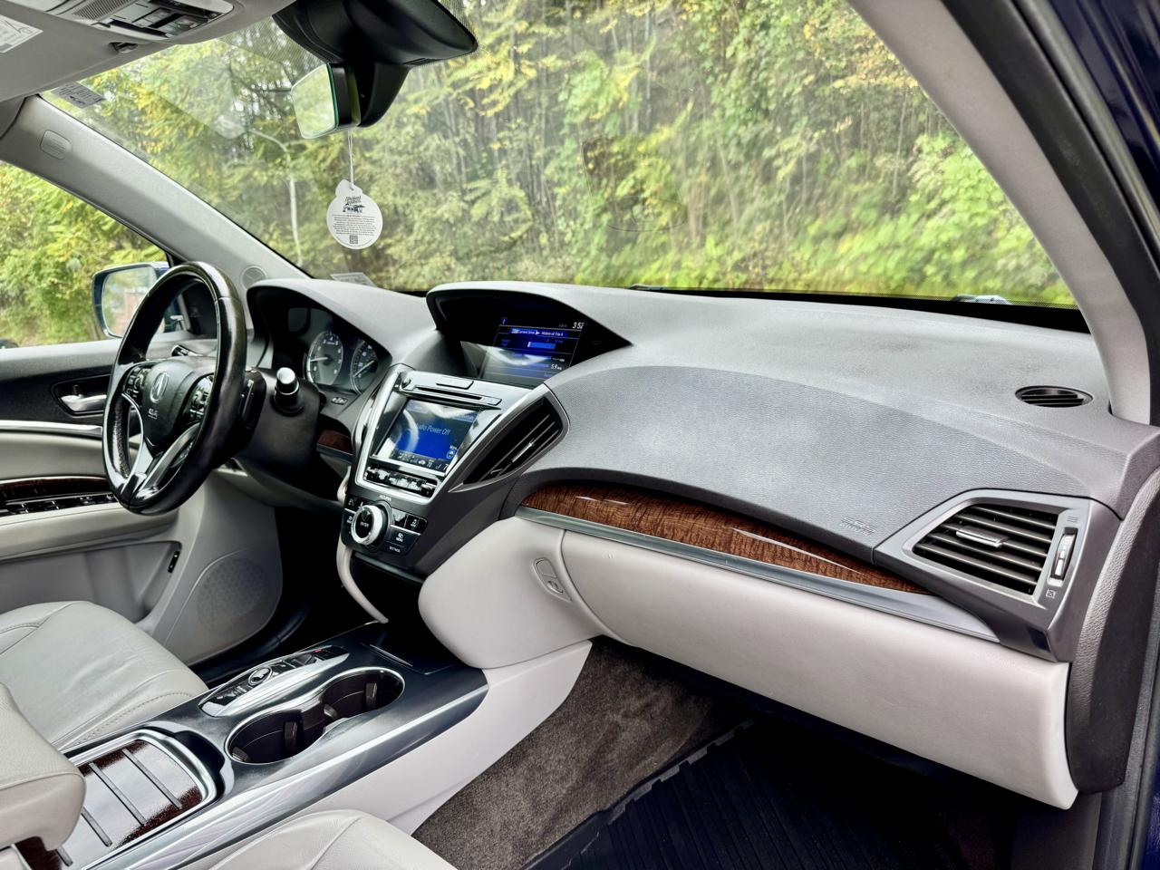 Acura MDX SH-AWD 9-Spd AT w/Tech Package 2017