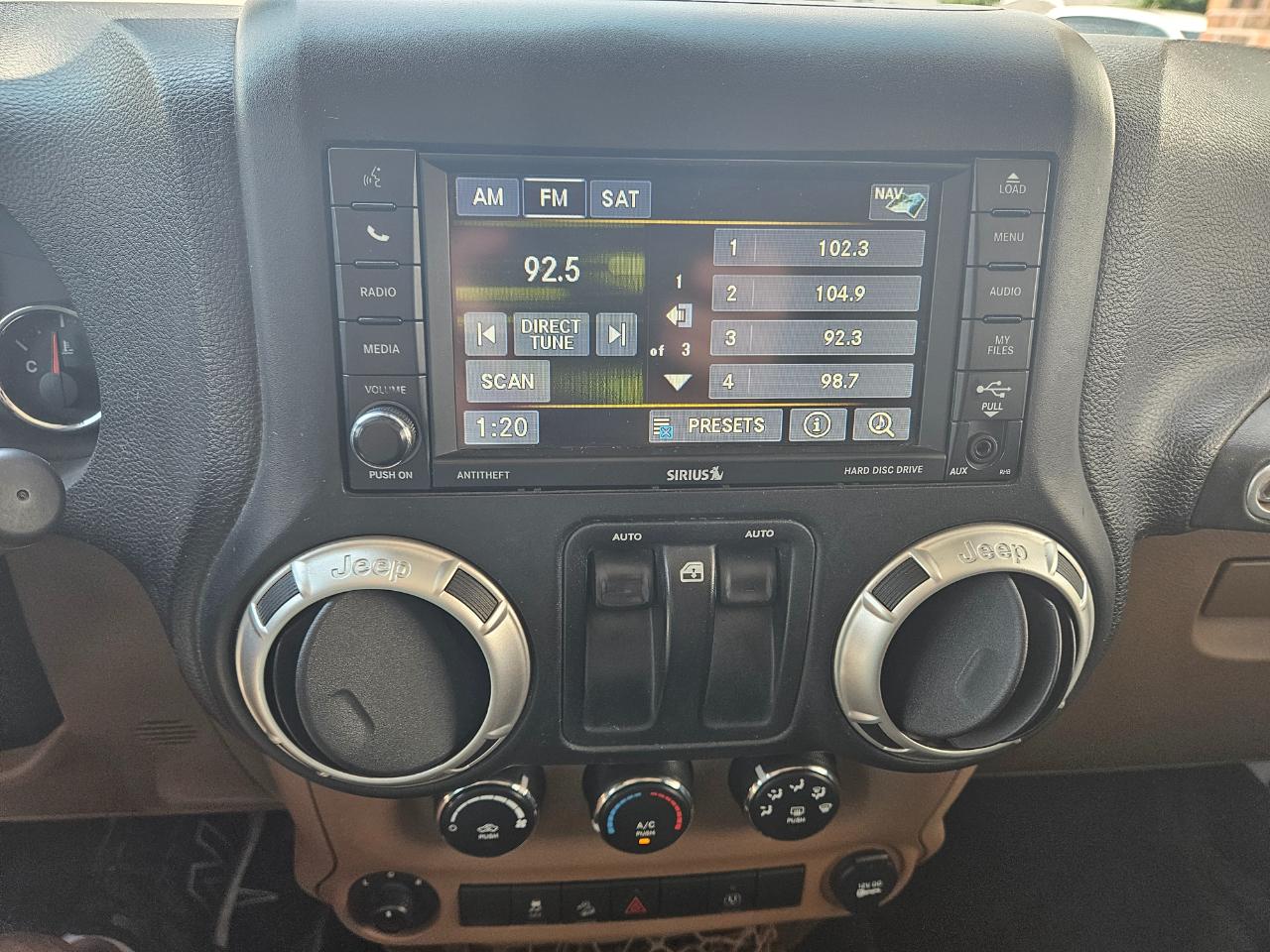 Jeep Wrangler Sahara 4x4 2017