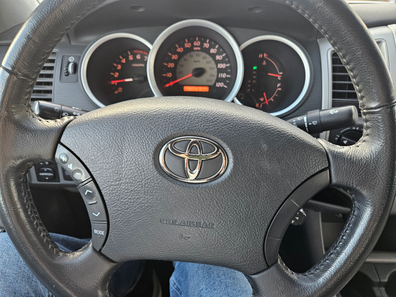 Toyota Tacoma Double Cab V6 4WD 2010