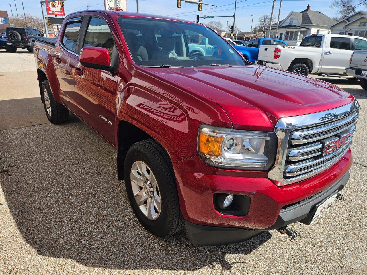 GMC Canyon 4WD Crew Cab 128.3" SLE 2017
