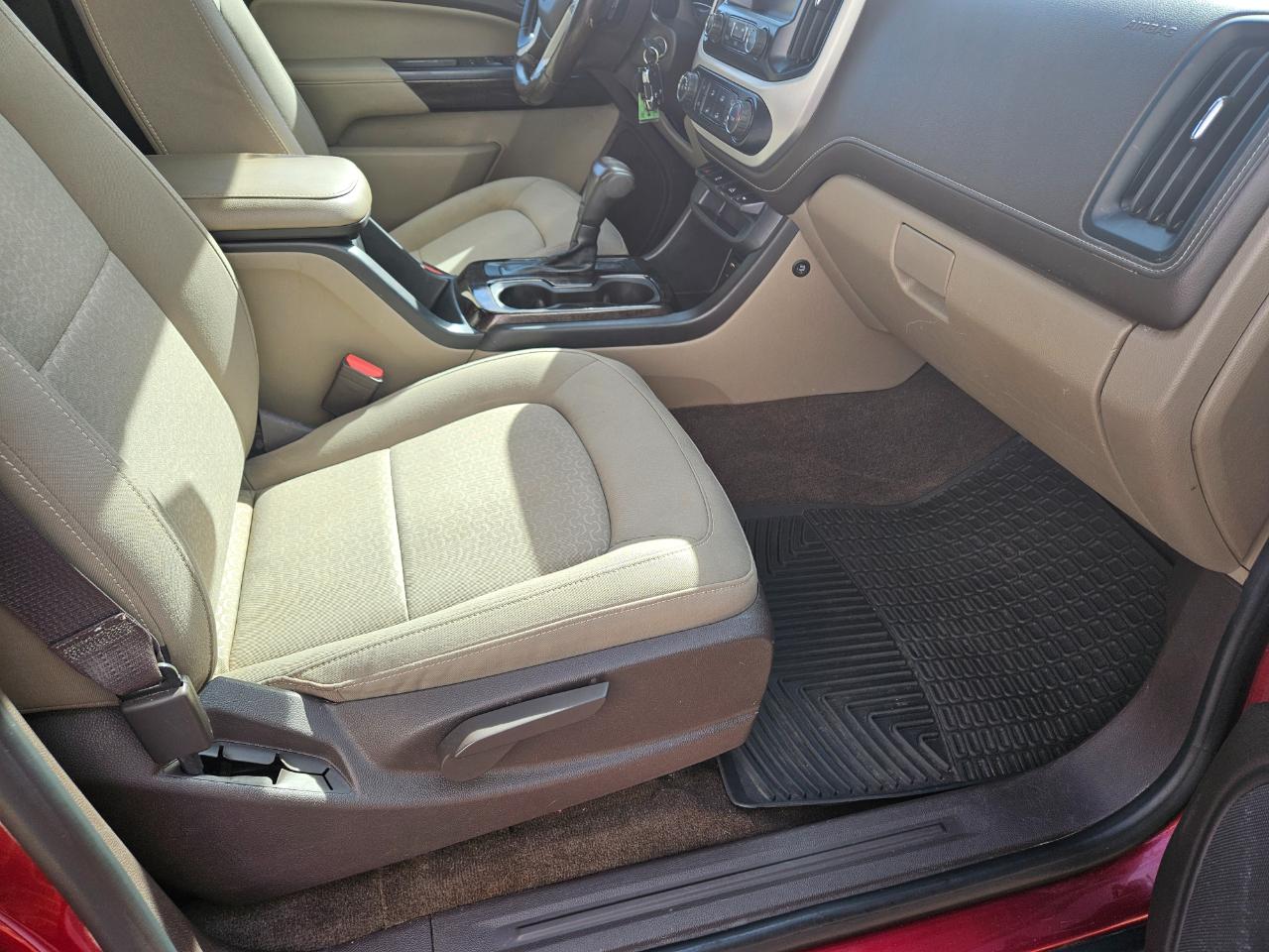 GMC Canyon 4WD Crew Cab 128.3" SLE 2017