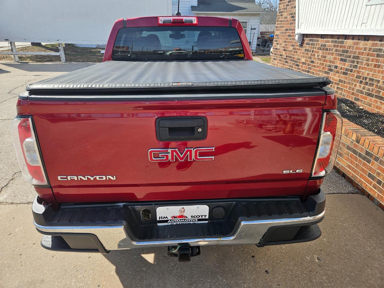 GMC Canyon 4WD Crew Cab 128.3" SLE 2017