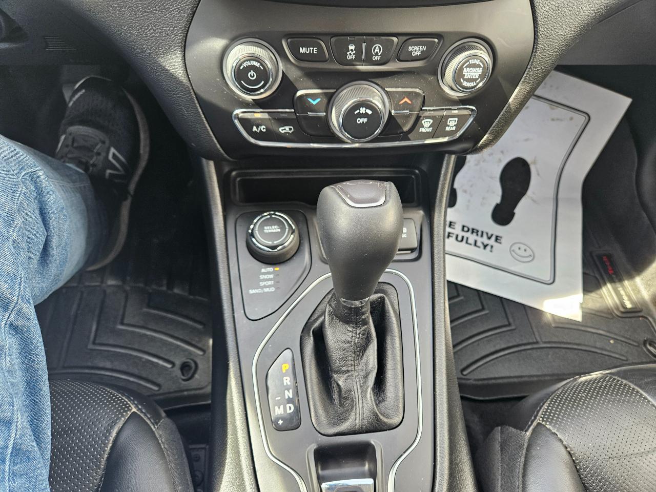 Jeep Cherokee Latitude Lux 4x4 2021