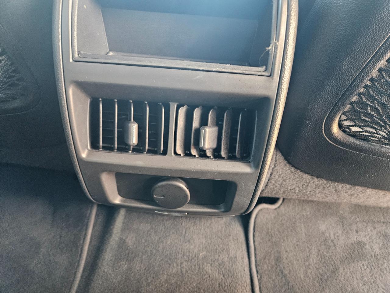 Cadillac SRX FWD 4dr Performance Collection 2013