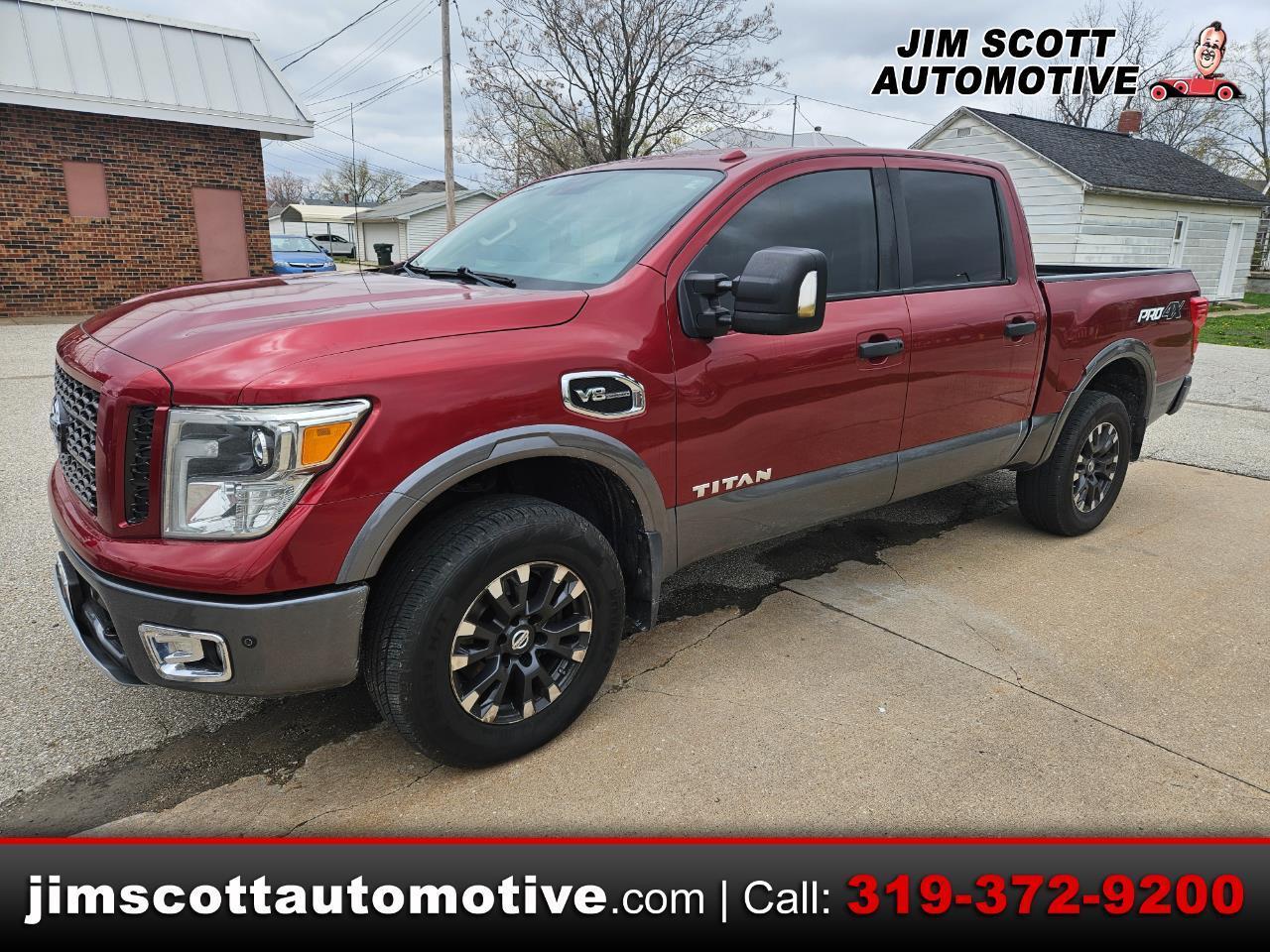 Nissan Titan 4x4 Crew Cab PRO-4X 2017