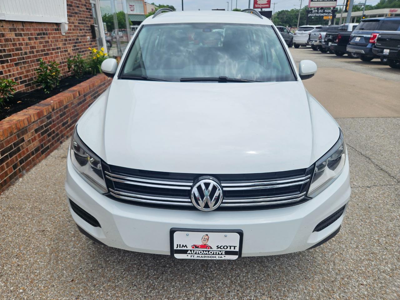 Volkswagen Tiguan 4MOTION 4dr Auto R-Line 2016