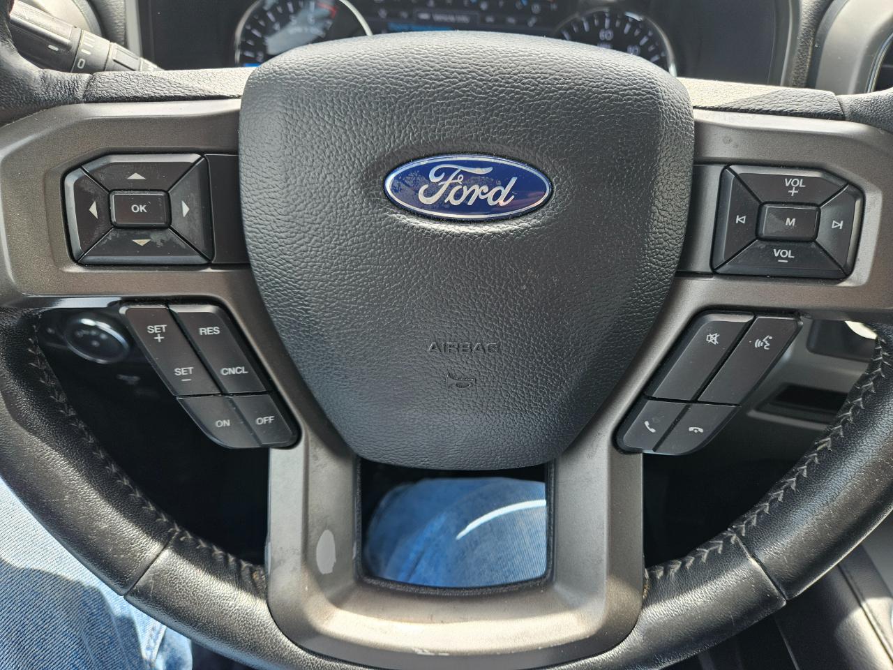 Ford Expedition XLT 4x4 2019