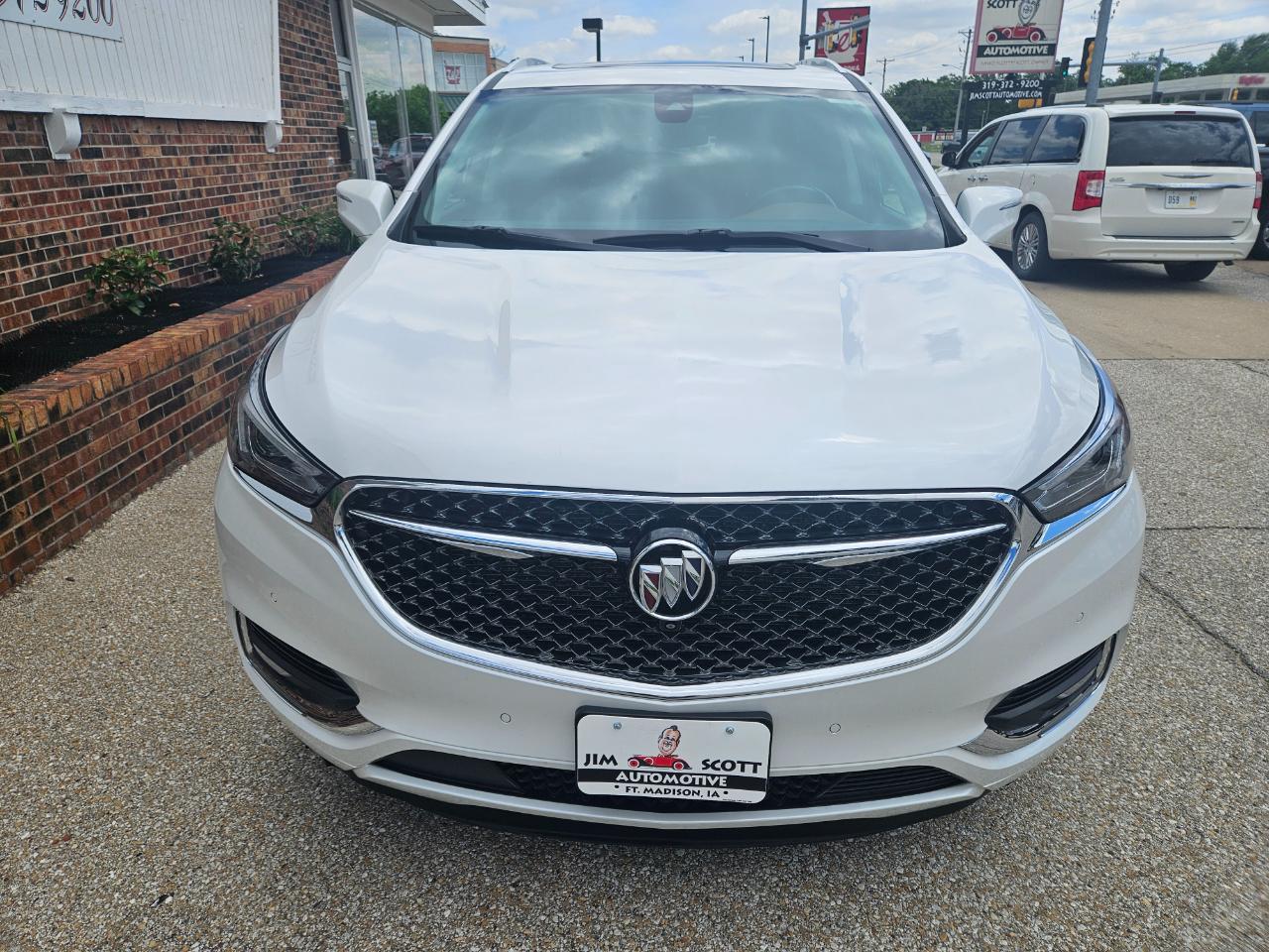 Buick Enclave AWD 4dr Avenir 2021