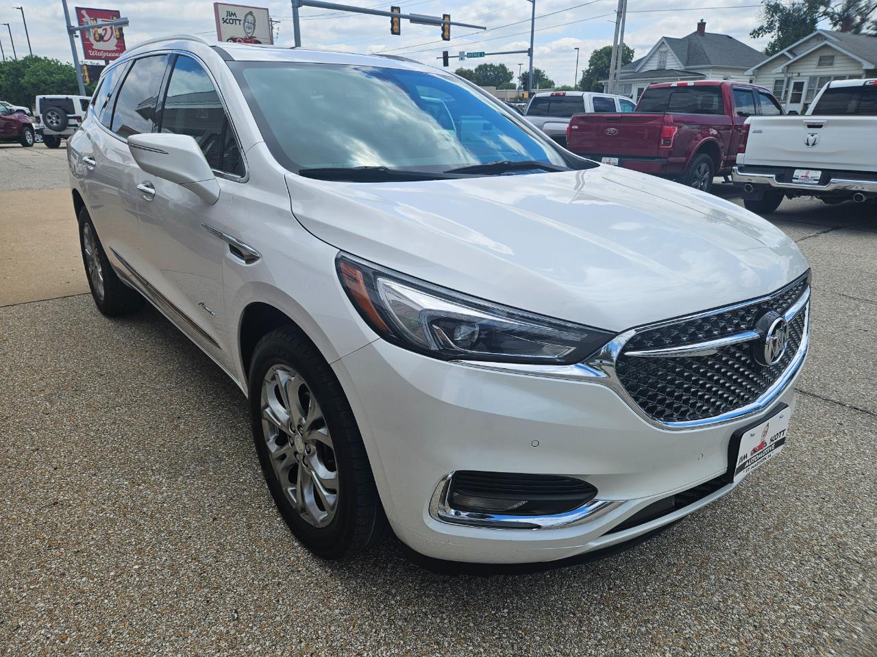 Buick Enclave AWD 4dr Avenir 2021