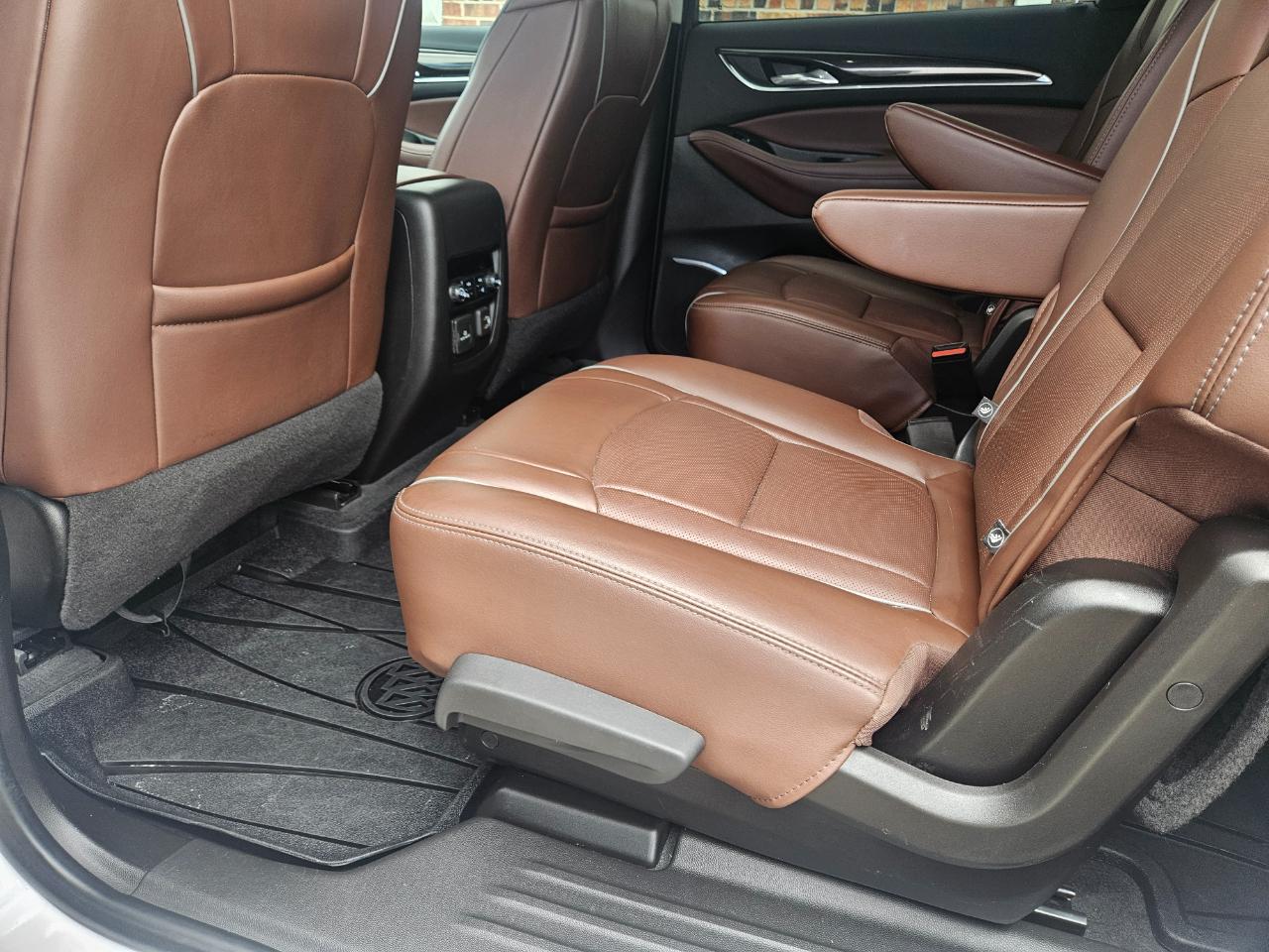 Buick Enclave AWD 4dr Avenir 2021