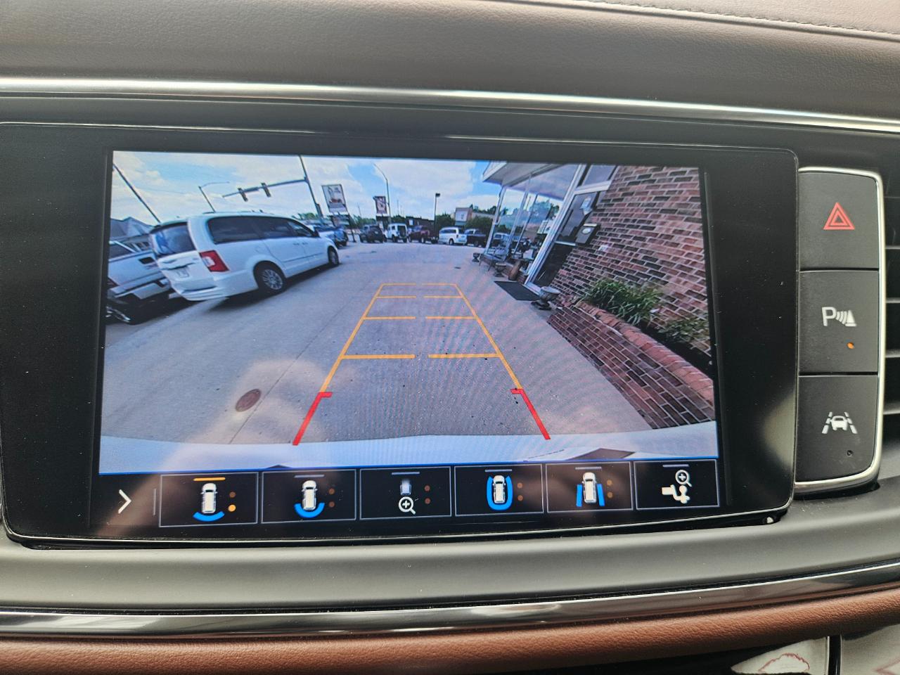 Buick Enclave AWD 4dr Avenir 2021