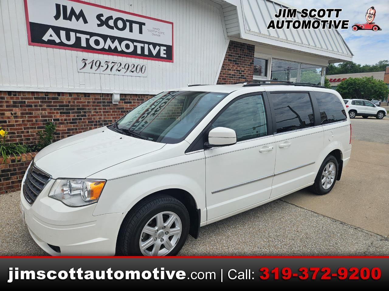 Chrysler Town & Country 4dr Wgn Touring Plus 2010
