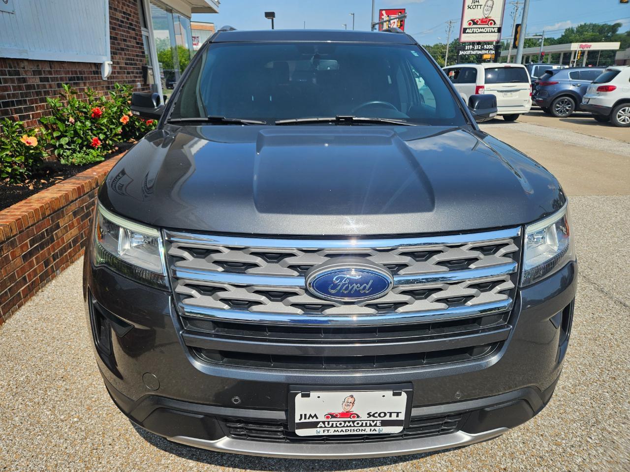 Ford Explorer XLT 4WD 2018