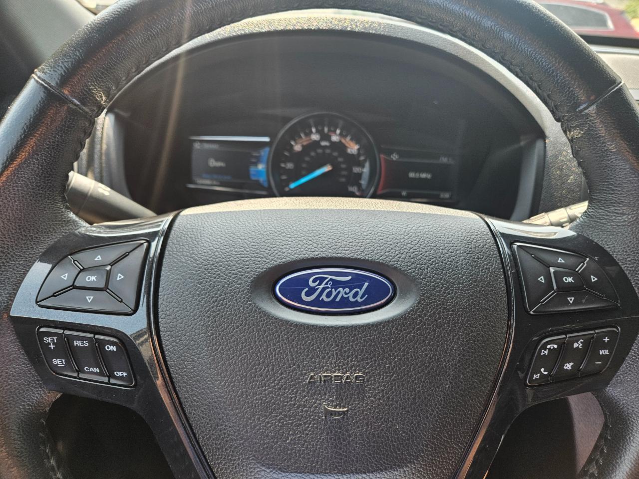 Ford Explorer XLT 4WD 2018