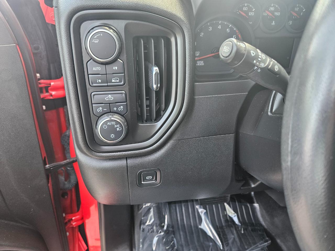 Chevrolet Silverado 1500 4WD Double Cab 147" Work Truck 2023