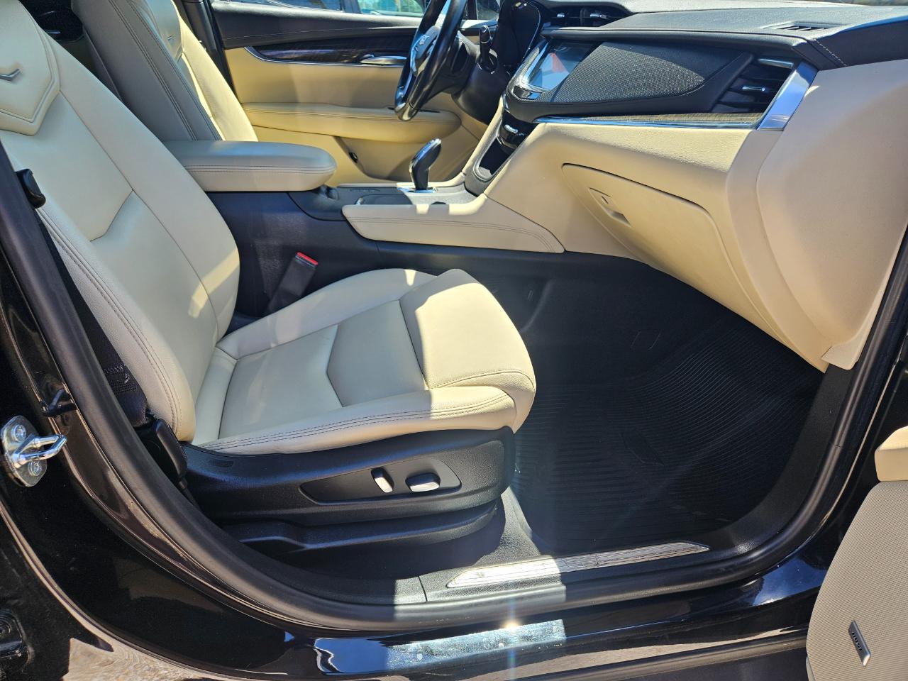 Cadillac XT5 AWD 4dr 2019