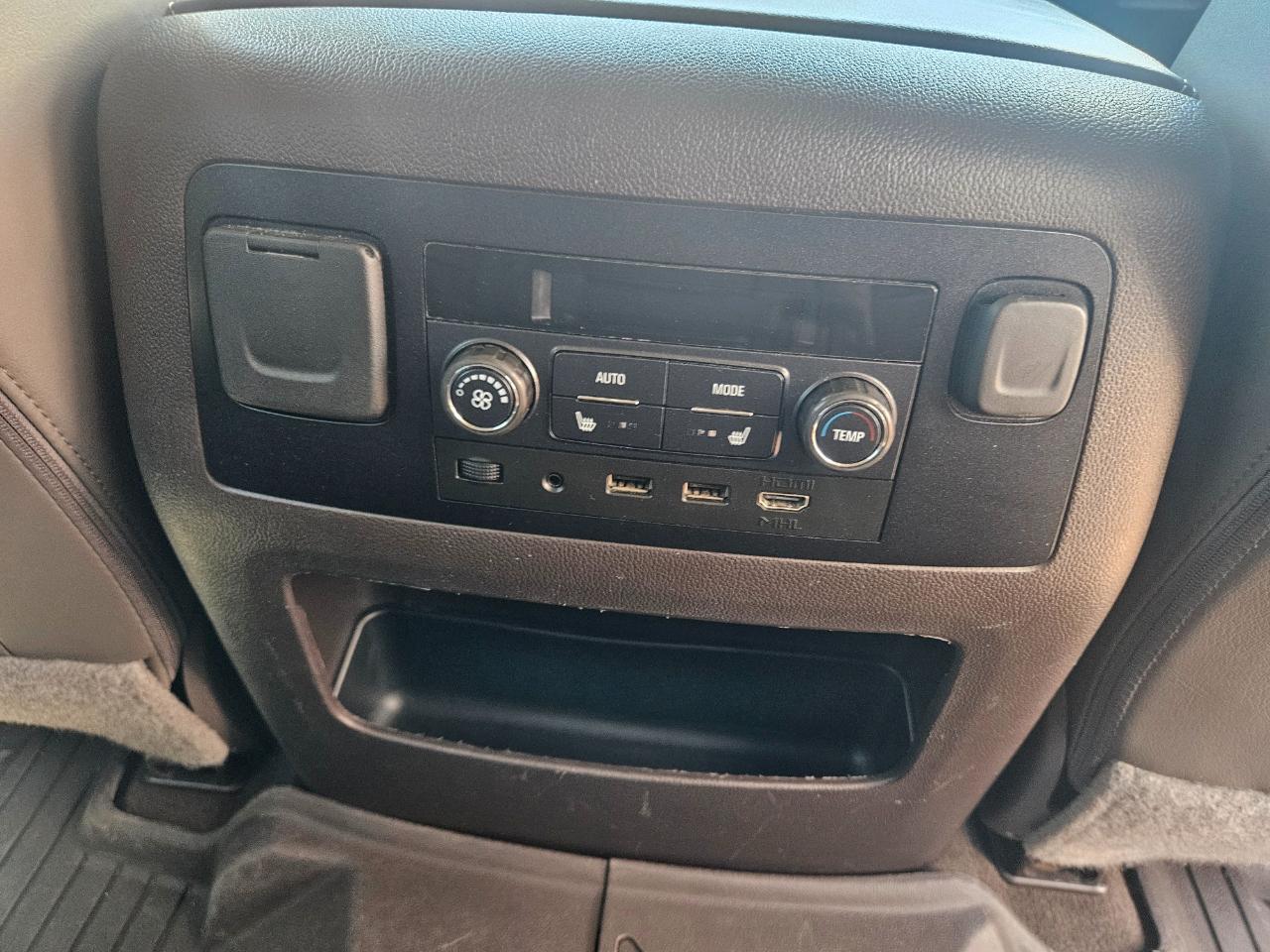 GMC Yukon 4WD 4dr Denali 2020